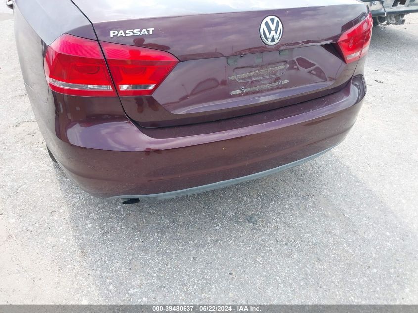 2013 Volkswagen Passat 2.5L S VIN: 1VWAP7A3XDC047569 Lot: 39480637