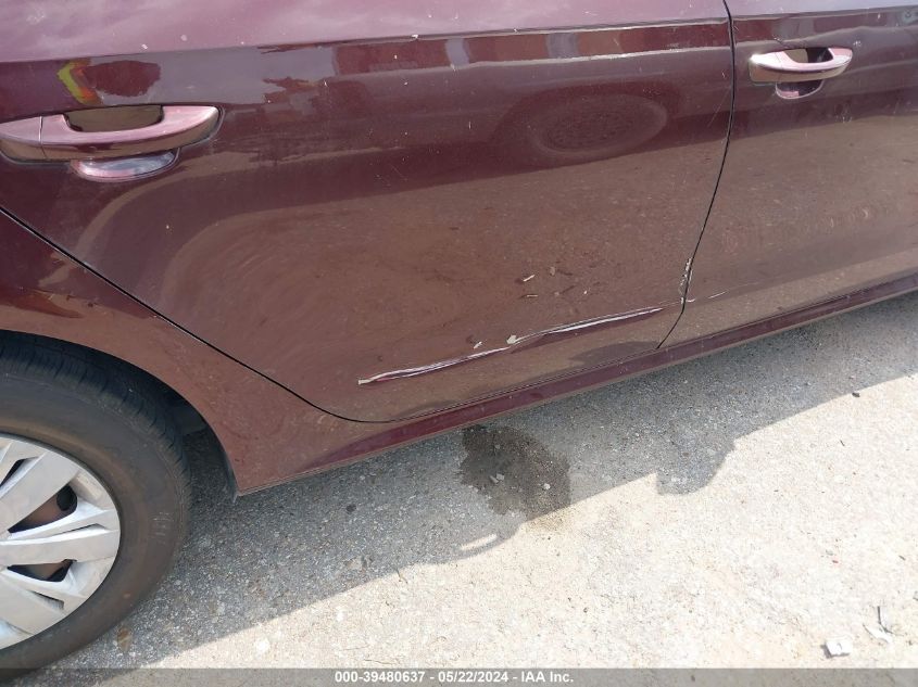 2013 Volkswagen Passat 2.5L S VIN: 1VWAP7A3XDC047569 Lot: 39480637