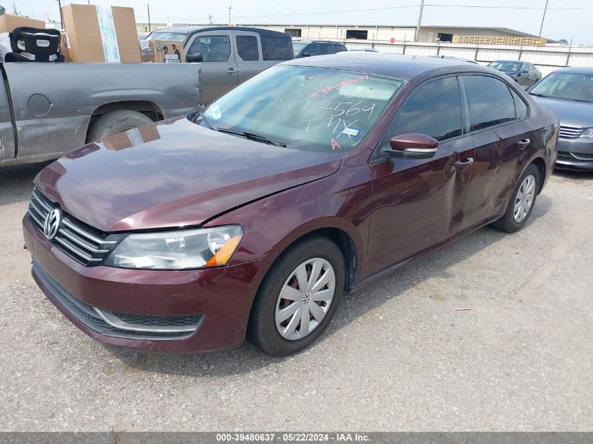 2013 Volkswagen Passat 2.5L S VIN: 1VWAP7A3XDC047569 Lot: 39480637