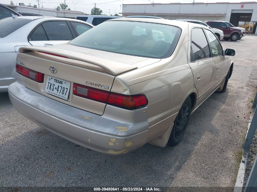 1998 Toyota Camry Le VIN: JT2BG22K5W0187168 Lot: 40778545