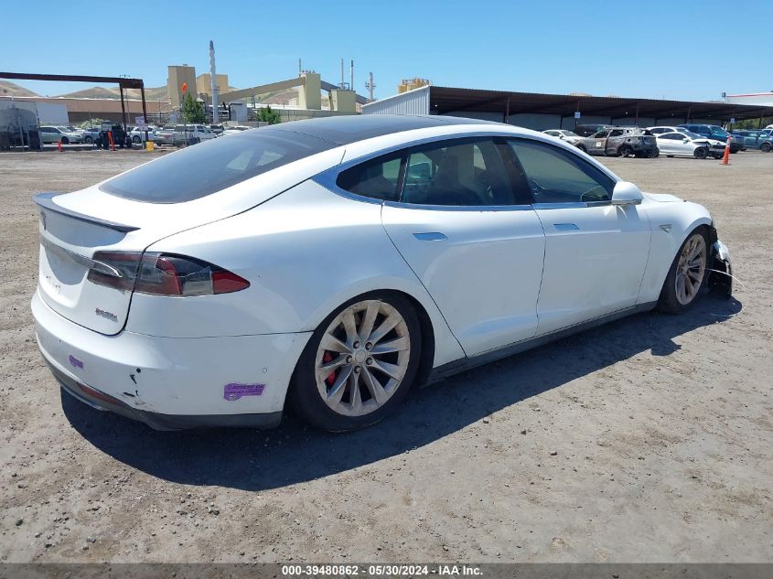 2015 Tesla Model S 70D/85D/P85D VIN: 5YJSA1H22FFP73516 Lot: 39480862