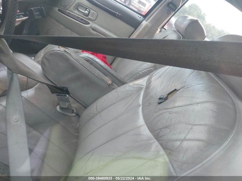 1996 Lincoln Town Car Executive VIN: 1LNLM81WXTY620908 Lot: 39480925