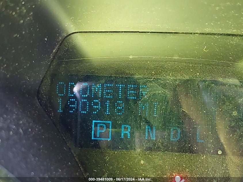 2016 Chevrolet Traverse 2Lt VIN: 1GNKVHKD0GJ225118 Lot: 39481009