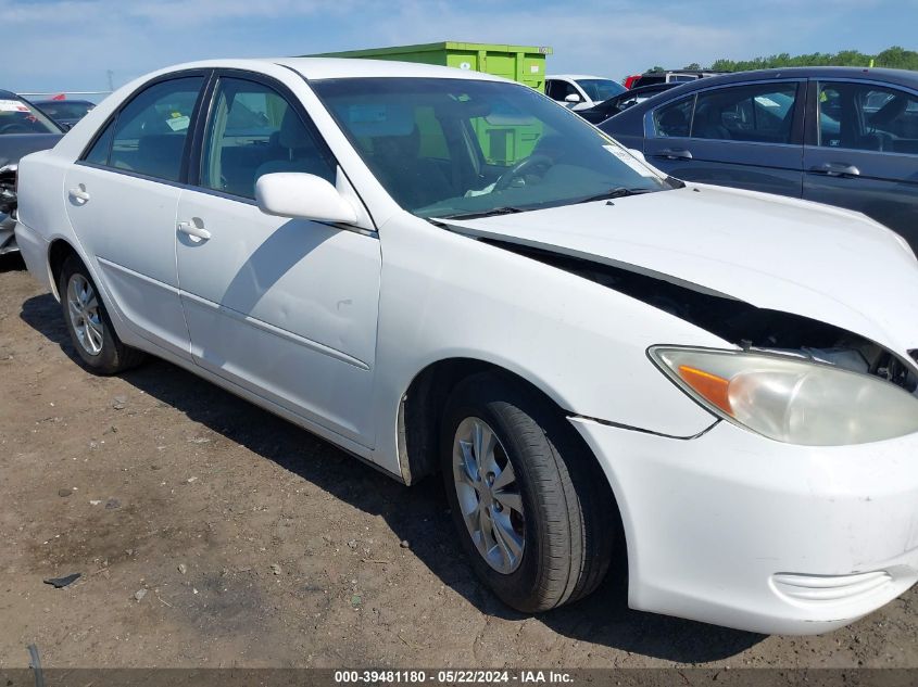 2004 Toyota Camry Le VIN: 4T1BE32K04U285481 Lot: 39481180