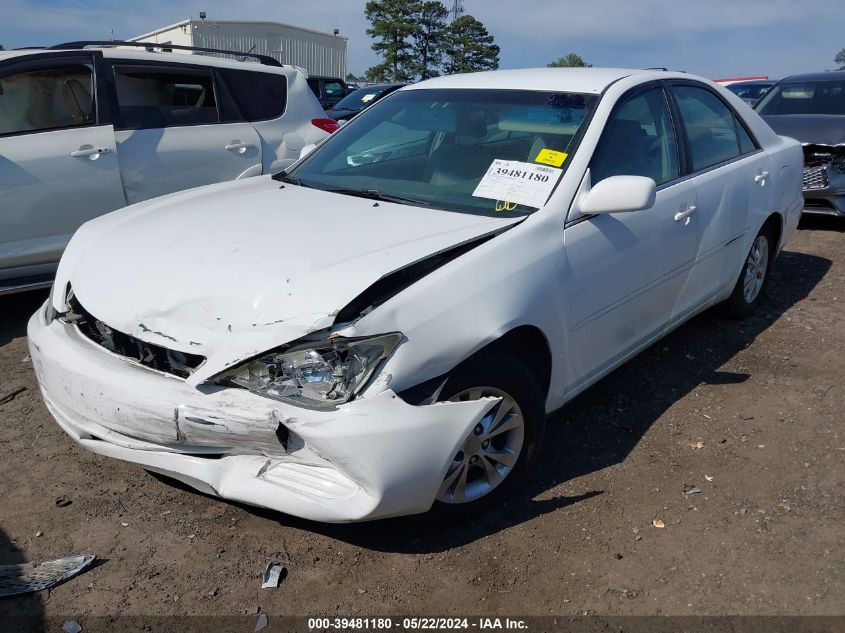 2004 Toyota Camry Le VIN: 4T1BE32K04U285481 Lot: 39481180