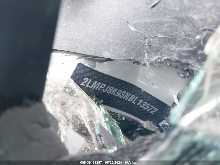 2022 Lincoln Nautilus Reserve VIN: 2LMPJ8K93NBL13572 Lot: 39481257