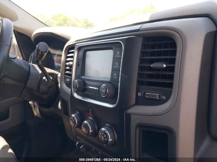 2015 Ram 5500 Chassis Tradesman/Slt VIN: 3C7WRNDJXFG613461 Lot: 39481265