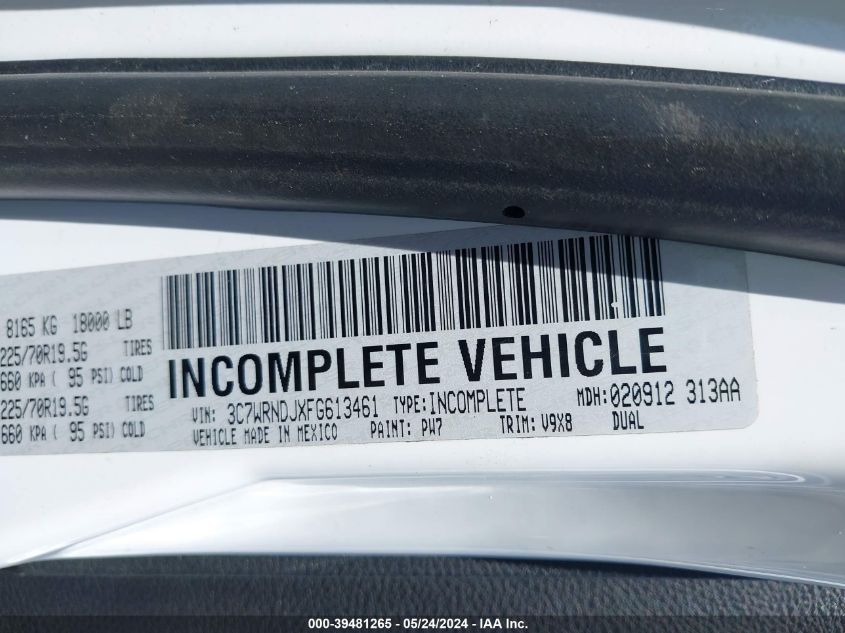 2015 Ram 5500 Chassis Tradesman/Slt VIN: 3C7WRNDJXFG613461 Lot: 39481265