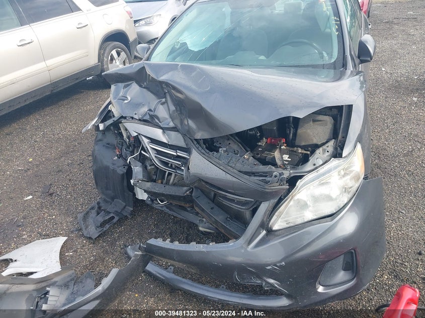 2013 Toyota Corolla Le VIN: 2T1BU4EE2DC074475 Lot: 39481323