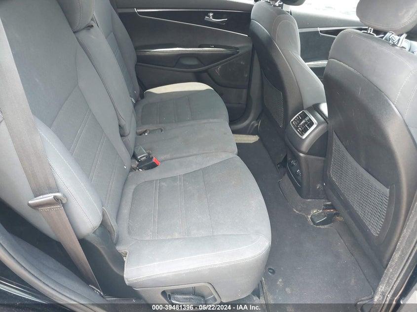 2016 Kia Sorento 3.3L Lx VIN: 5XYPG4A52GG085195 Lot: 39481396