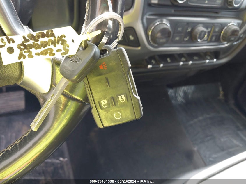 2018 Chevrolet Silverado 1500 2Lt VIN: 3GCUKREC1JG245132 Lot: 39481398