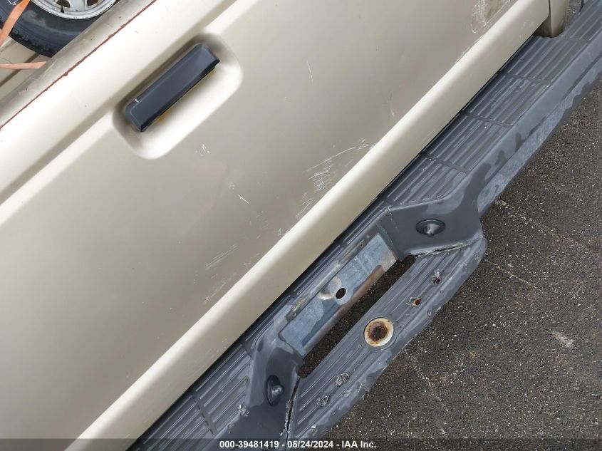 2000 Ford Ranger Xl/Xlt VIN: 1FTYR10C3YPA24899 Lot: 39481419