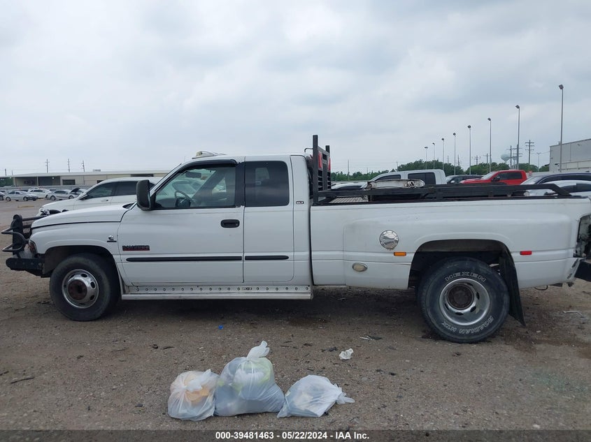 2001 Dodge Ram 3500 St VIN: 1B7MC33671J599761 Lot: 39481463