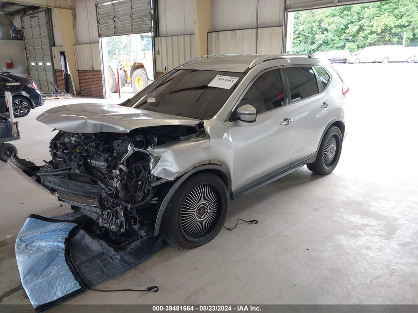 2017 NISSAN ROGUE SV - KNMAT2MT4HP614323