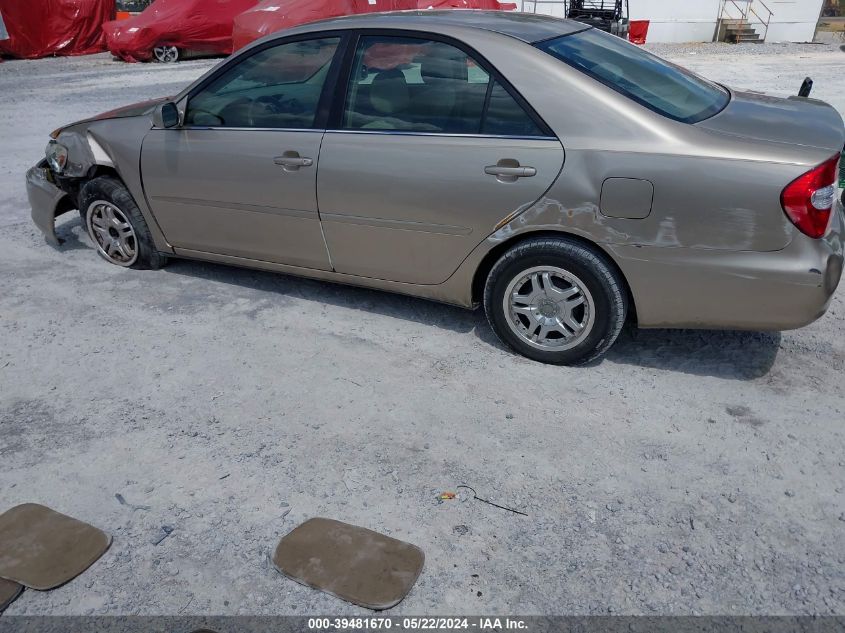 2003 Toyota Camry Le VIN: JTDBE32K230158757 Lot: 39481670