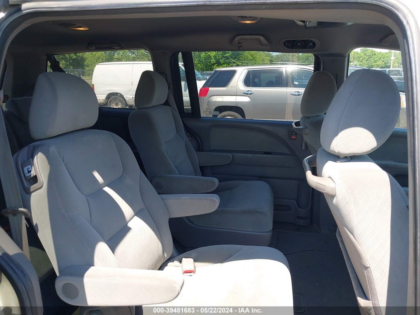 2008 Honda Odyssey Lx VIN: 5FNRL38288B113973 Lot: 39481683