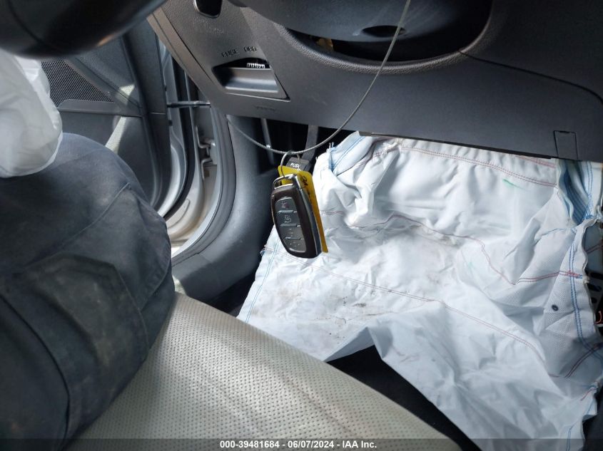 2015 Hyundai Sonata Sport 2.0T VIN: 5NPE34ABXFH100977 Lot: 39481684