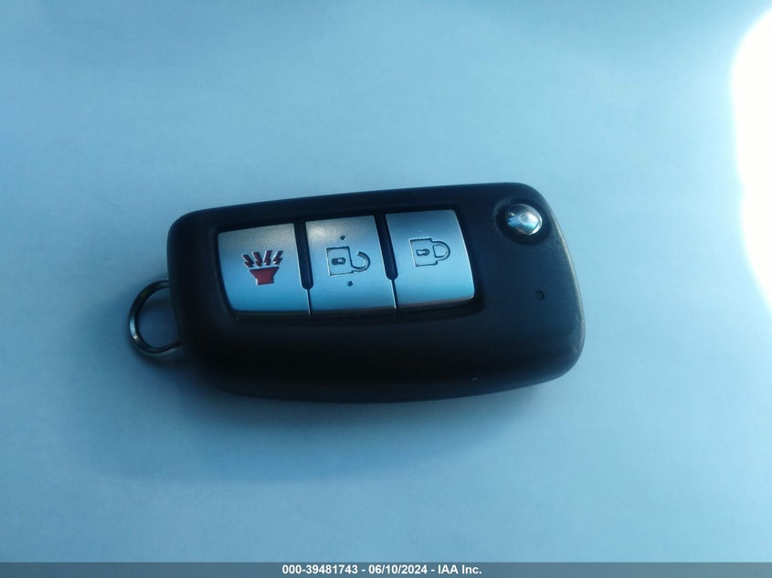 2015 Nissan Rogue S VIN: KNMAT2MV4FP584934 Lot: 39481743