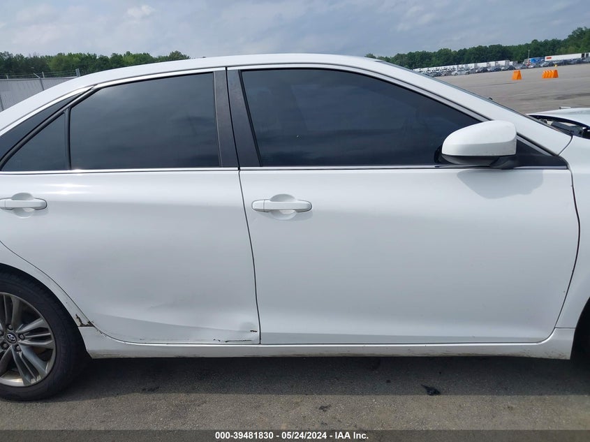 2015 Toyota Camry Se VIN: 4T1BF1FK0FU055129 Lot: 39481830