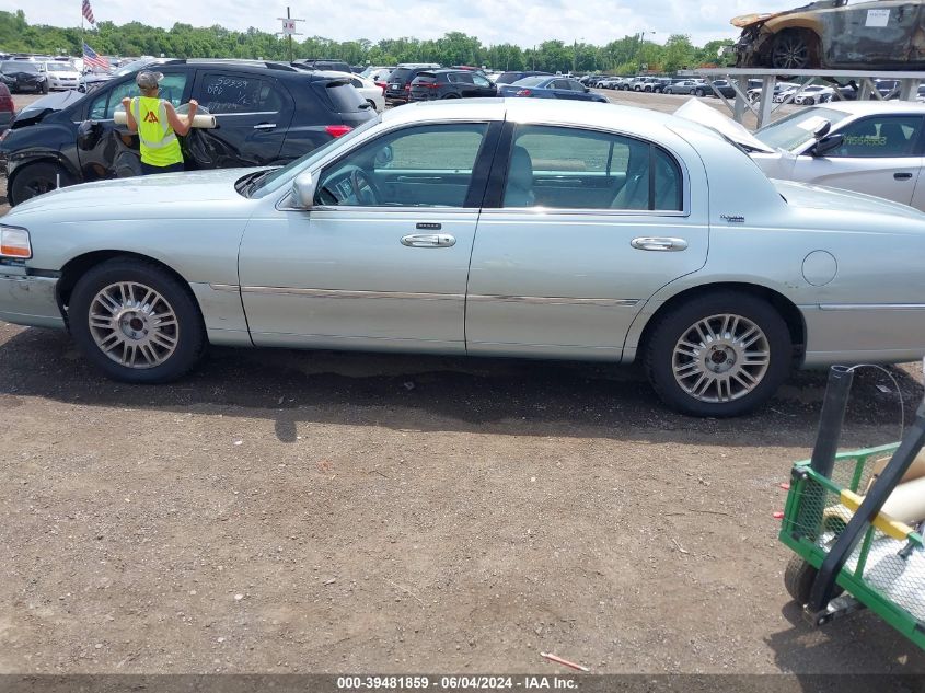 2007 Lincoln Town Car Signature Limited VIN: 1LNHM82W77Y613442 Lot: 39481859