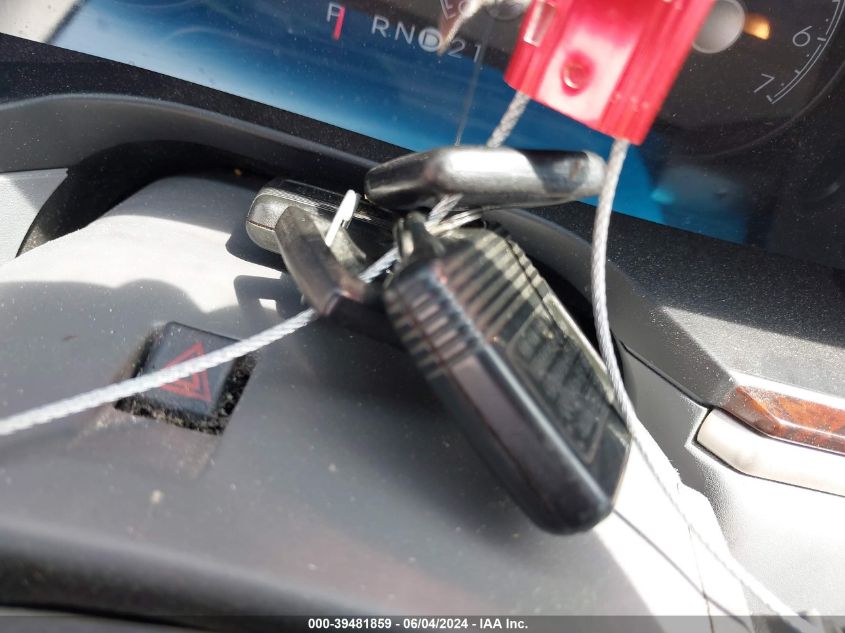 2007 Lincoln Town Car Signature Limited VIN: 1LNHM82W77Y613442 Lot: 39481859