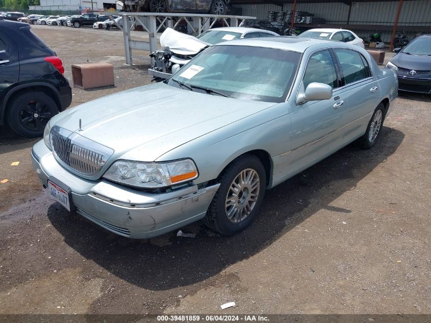 2007 Lincoln Town Car Signature Limited VIN: 1LNHM82W77Y613442 Lot: 39481859