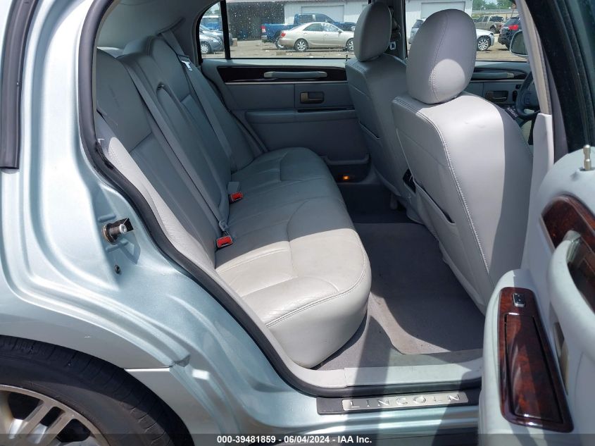 2007 Lincoln Town Car Signature Limited VIN: 1LNHM82W77Y613442 Lot: 39481859