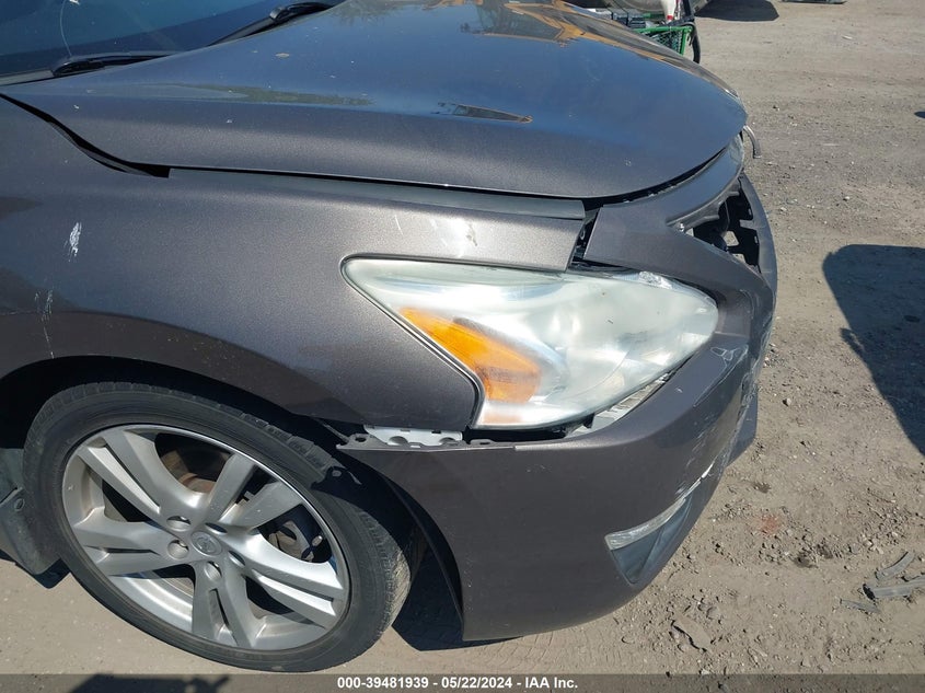 2015 Nissan Altima 3.5 Sl VIN: 1N4BL3AP6FC573012 Lot: 39481939