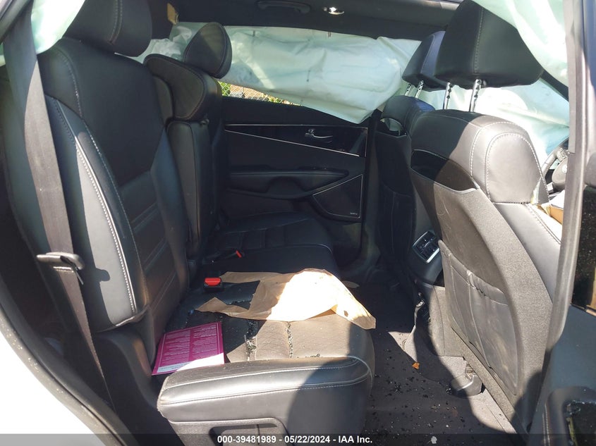 2018 Kia Sorento 3.3L Sxl VIN: 5XYPKDA50JG395268 Lot: 39481989