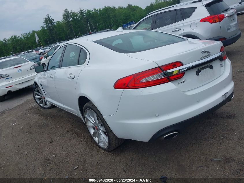 SAJWJ0FF8F8U39560 2015 Jaguar Xf 3.0 Portfolio/3.0 Sport