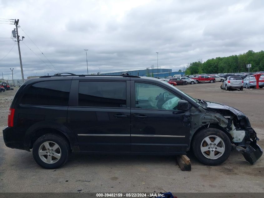 2010 Dodge Grand Caravan Sxt VIN: 2D4RN5D12AR118621 Lot: 39482159