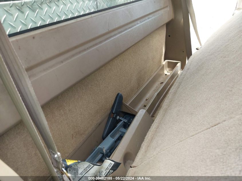 1993 Chevrolet Gmt-400 K2500 VIN: 1GCGK24F4PE232178 Lot: 39482185