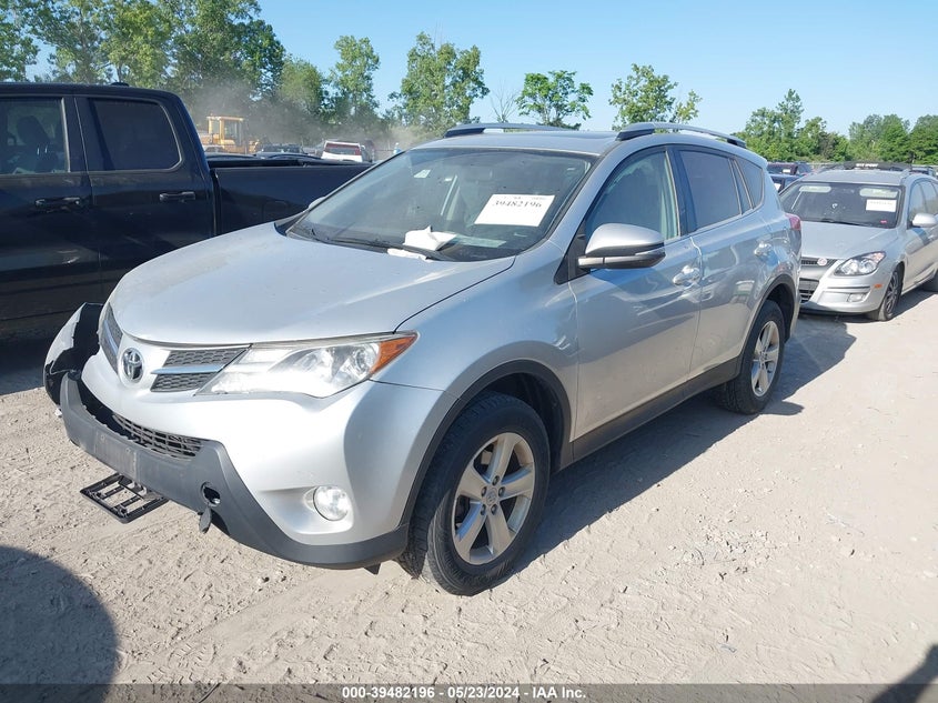 2014 TOYOTA RAV4 XLE - JTMRFREV4ED091479