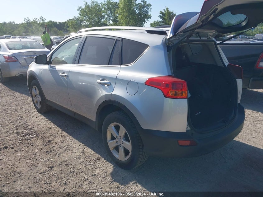2014 TOYOTA RAV4 XLE - JTMRFREV4ED091479