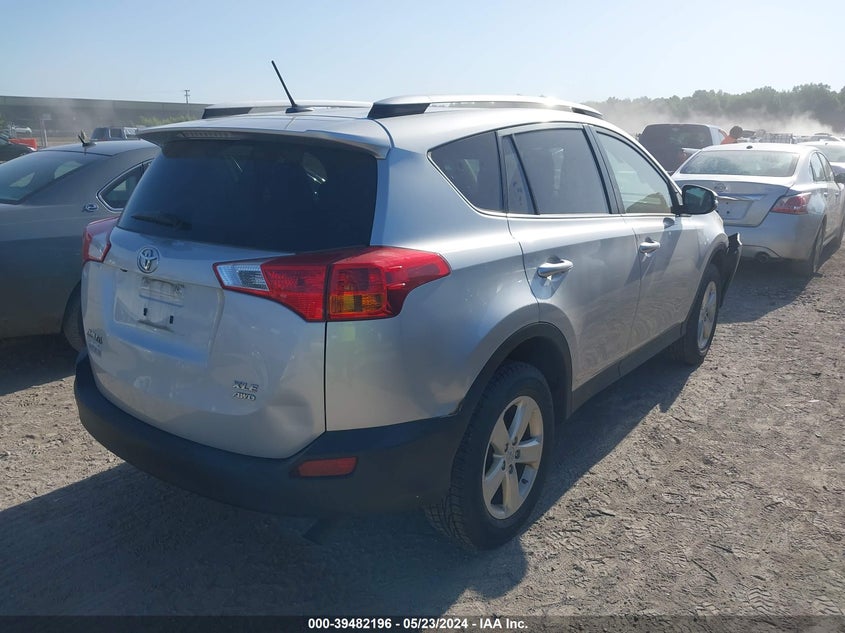 2014 TOYOTA RAV4 XLE - JTMRFREV4ED091479