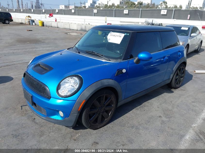 2008 Mini Cooper S VIN: WMWMF73548TT88213 Lot: 39482198