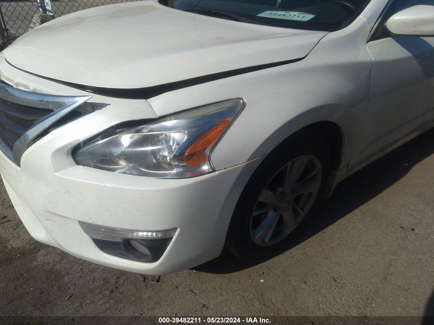 2015 Nissan Altima 2.5 Sv VIN: 1N4AL3AP5FC198998 Lot: 39482211