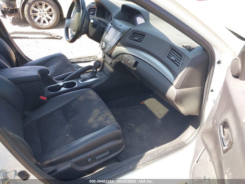 2018 Acura Ilx Premium A-Spec Packages/Technology Plus A-Spec Packages VIN: 19UDE2F88JA008310 Lot: 39482243