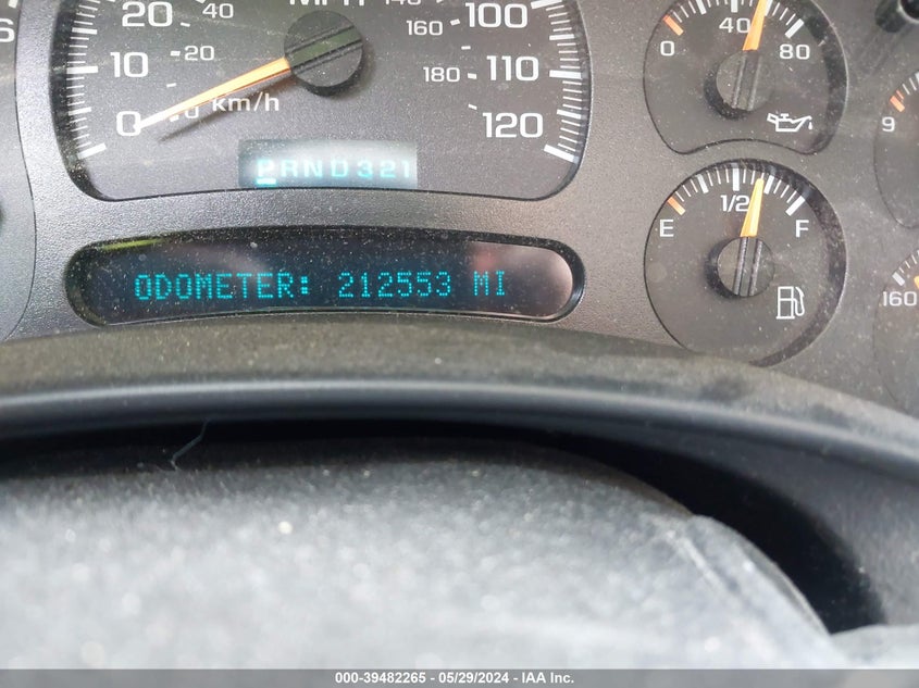 2004 Chevrolet Silverado 1500 Work Truck VIN: 1GCEC14X74Z262870 Lot: 39482265