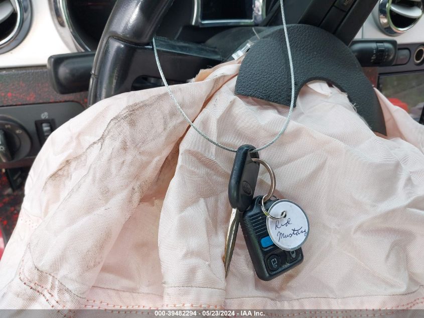 2008 Ford Mustang Gt Premium VIN: 1ZVHT82H885111192 Lot: 39482294