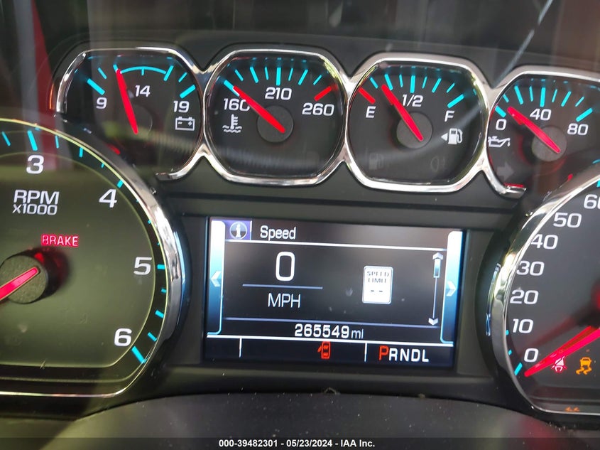 2018 Chevrolet Silverado 1500 High Country VIN: 3GCPCTEC8JG258600 Lot: 39482301