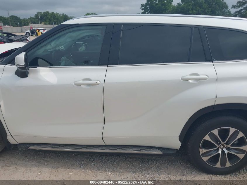 2021 Toyota Highlander Xle VIN: 5TDGZRAH1MS077976 Lot: 39482440