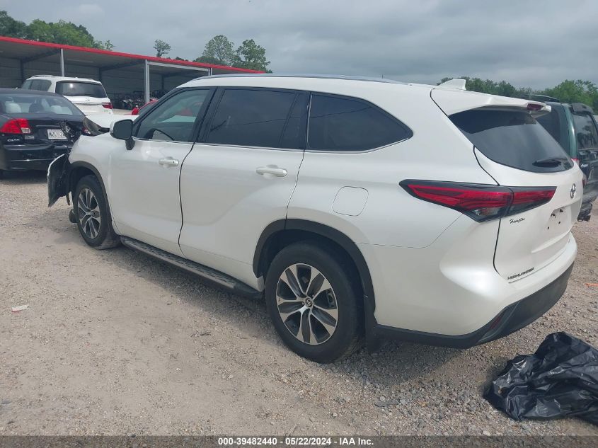 2021 Toyota Highlander Xle VIN: 5TDGZRAH1MS077976 Lot: 39482440