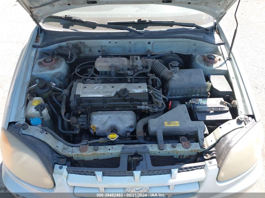 2005 Hyundai Accent Gls VIN: KMHCG45CX5U638691 Lot: 39482463