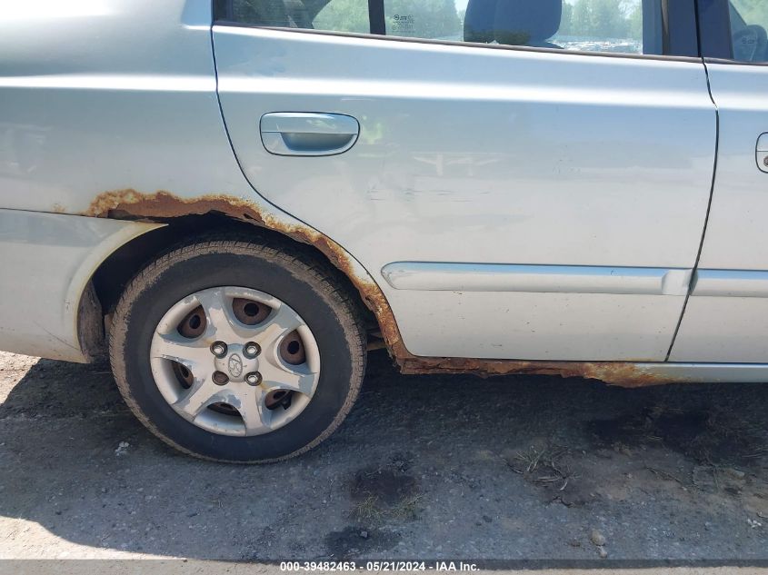 2005 Hyundai Accent Gls VIN: KMHCG45CX5U638691 Lot: 39482463