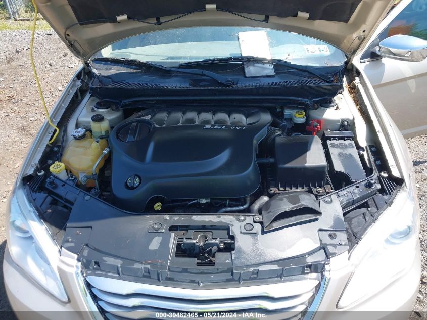 2013 Chrysler 200 Limited VIN: 1C3CCBCG2DN754636 Lot: 39482465