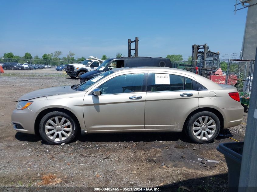 2013 Chrysler 200 Limited VIN: 1C3CCBCG2DN754636 Lot: 39482465
