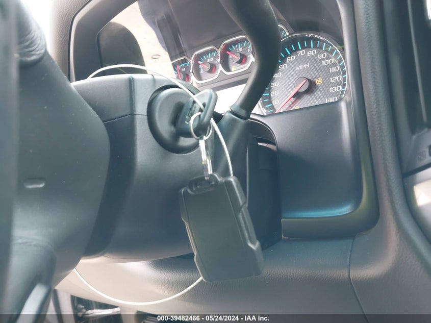 2018 Chevrolet Silverado 1500 2Lt VIN: 1GCVKREC2JZ170994 Lot: 39482466