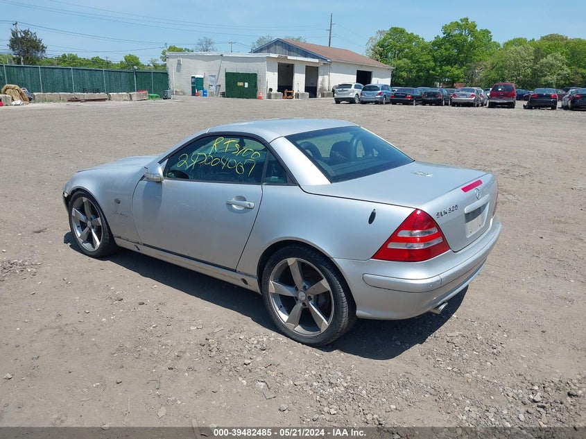 2003 Mercedes-Benz Slk 320 VIN: WDBKK65F03F273684 Lot: 39482485