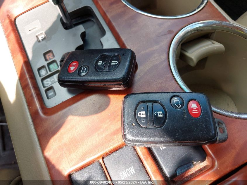 2010 Toyota Highlander Limited V6 VIN: 5TDYK3EH0AS022821 Lot: 39482486